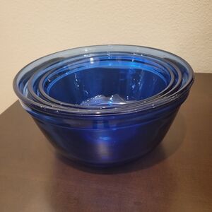Set of 3 Cobalt Blue Glass Mixing Bowls